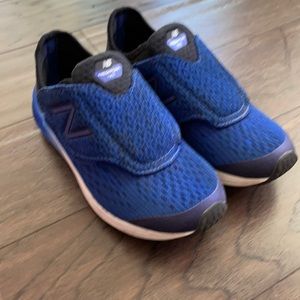 New Balance Velcro sneakers - EUC